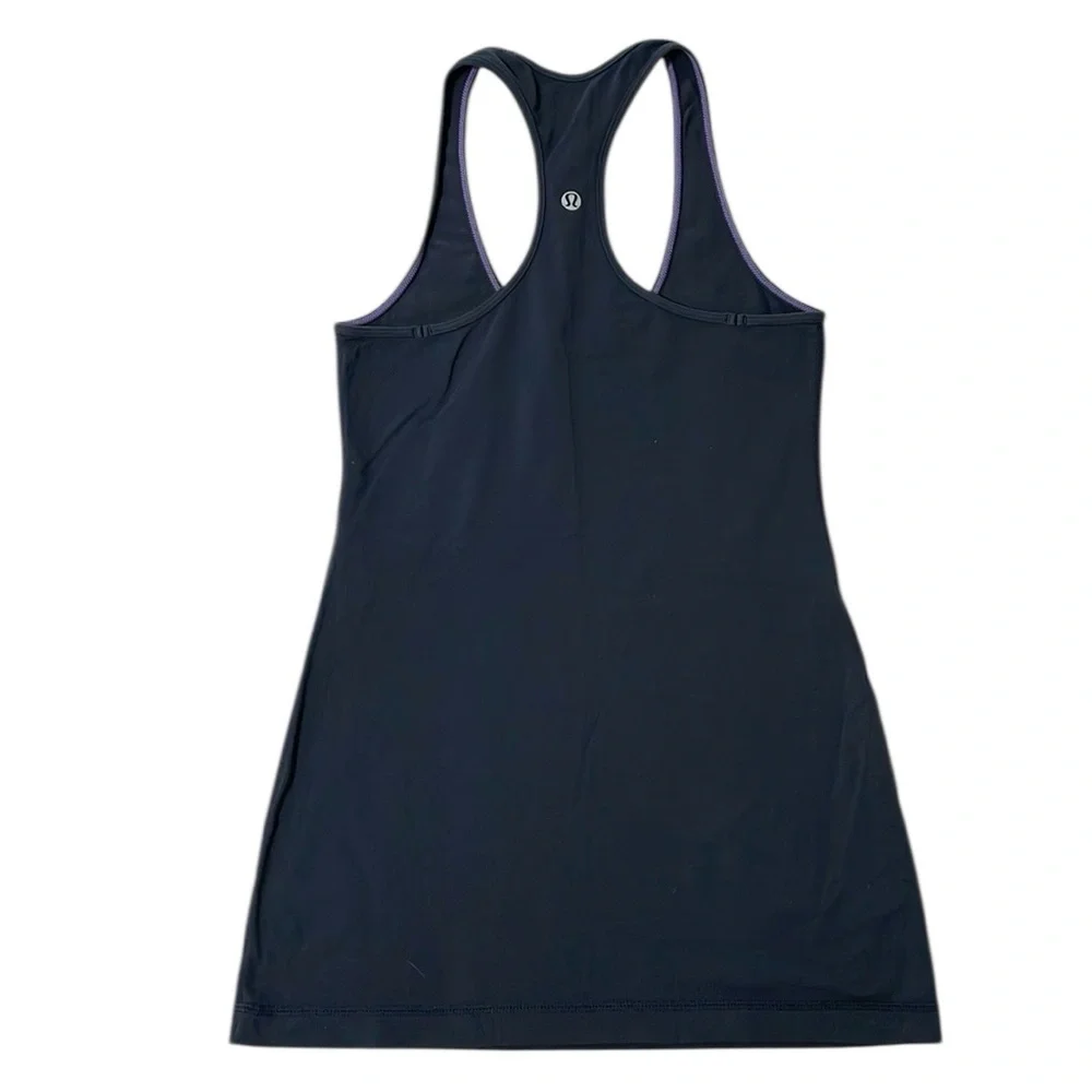 Lululemon Cool Racerback (First Release) light‎ luon tank top. Size 6. Grey.